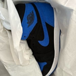 Meet your Posher, Caden